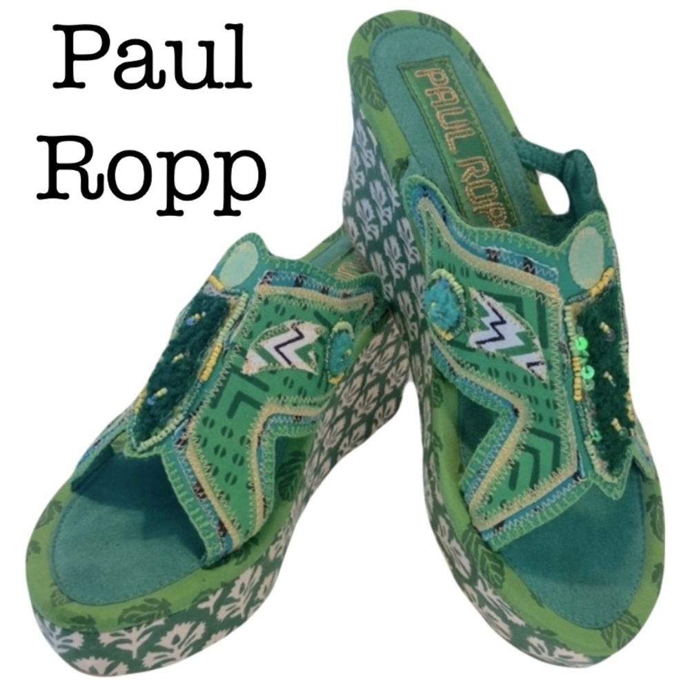 Paul Ropp Green Embroidered Sequins Wedge Size 7